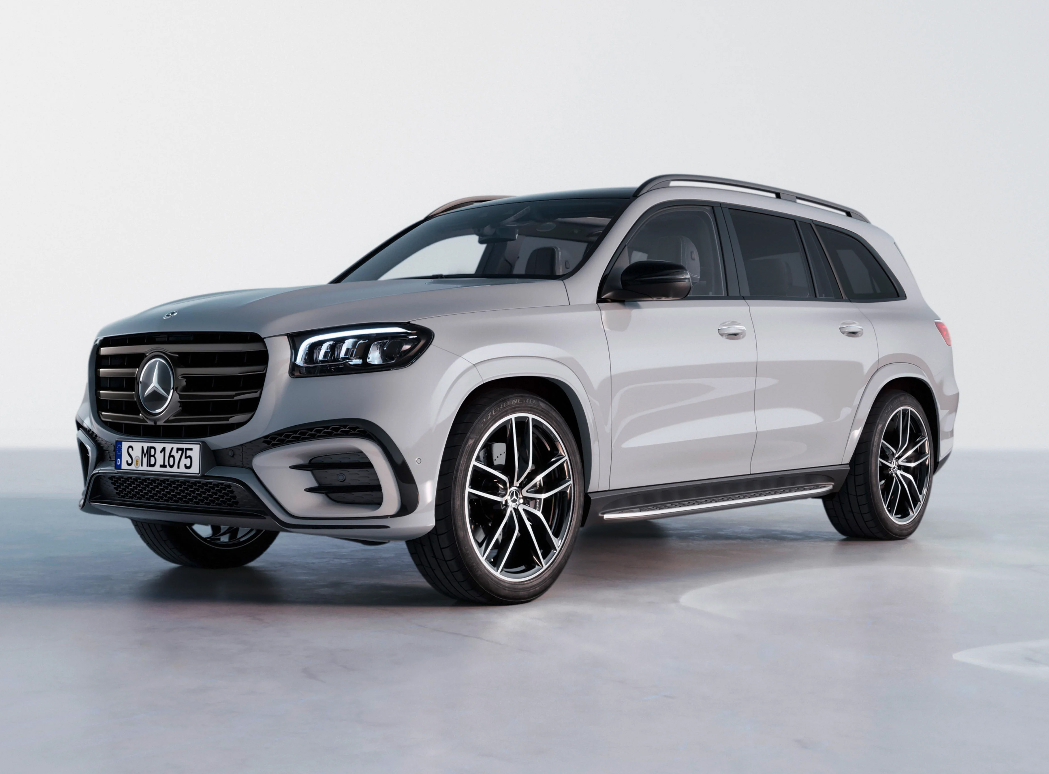 2024-Mercedes-Benz-GLS-SUV